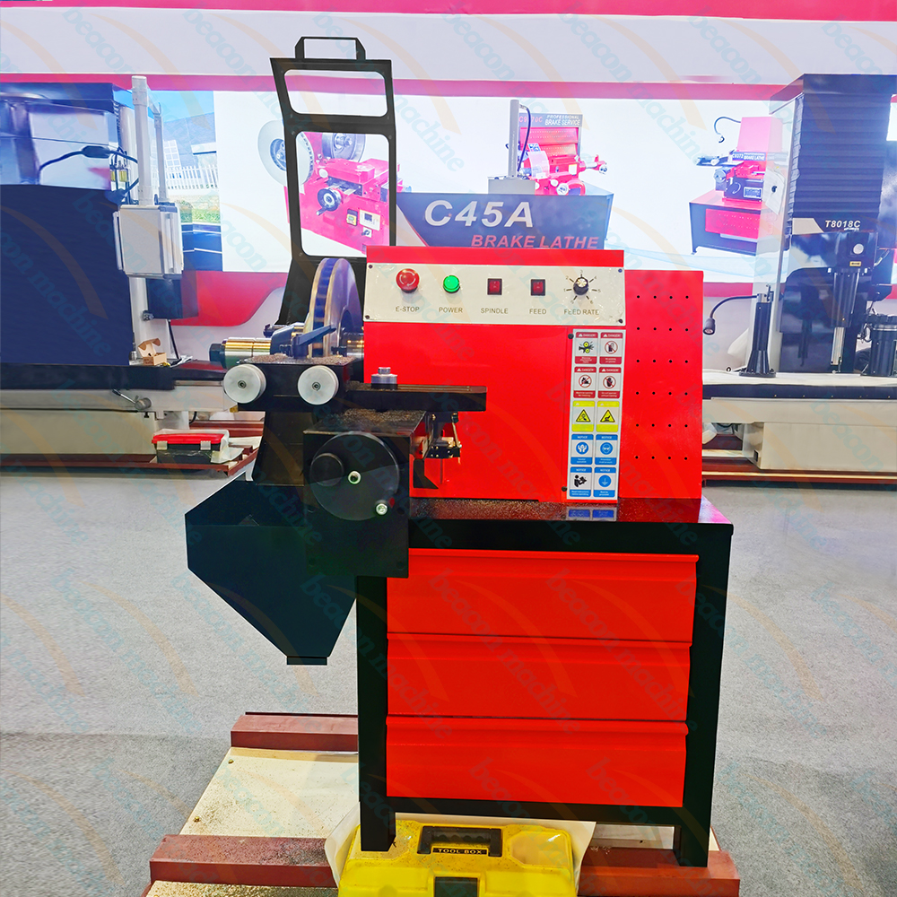 {Máquina profesional de torno de disco de freno C45A para repavimentación de}