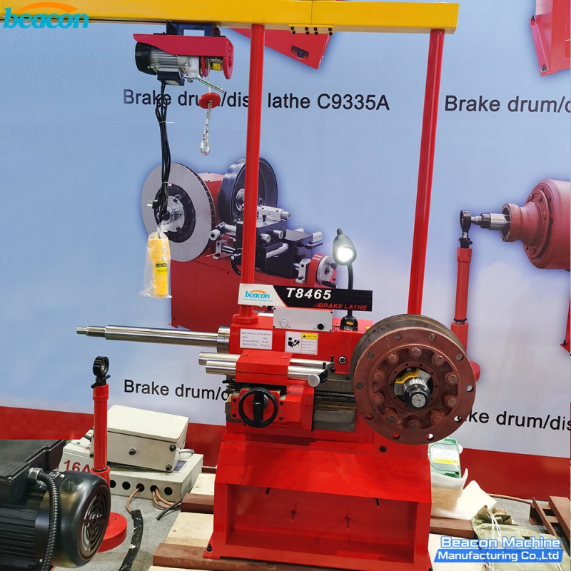 {T8465 Torno de discos y tambores de freno de uso rudo Máquina profesional de rectificado para vehículos grandes y medianos}