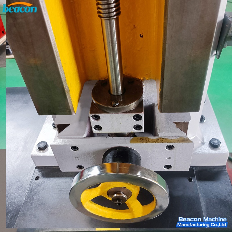 Torno para frenos T8370A Torno para frenos T8370A